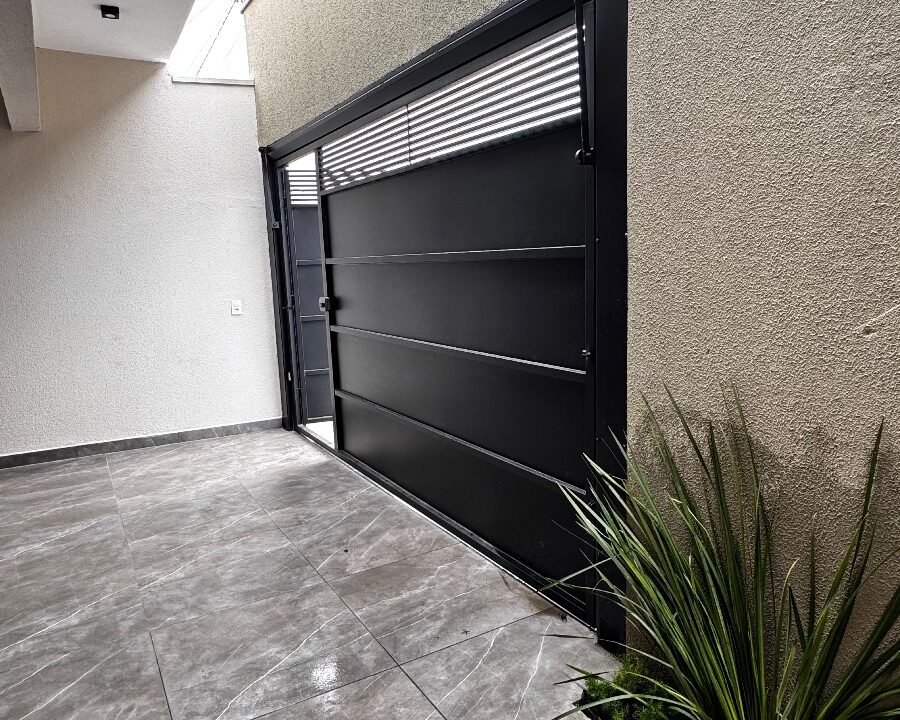 8f52f027-4829-46ec-b238-760e4348405c