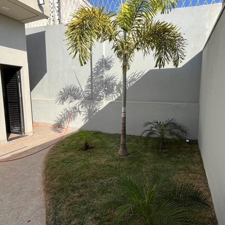 0ed2221b-aac5-49be-a4fe-d520cd3d5426