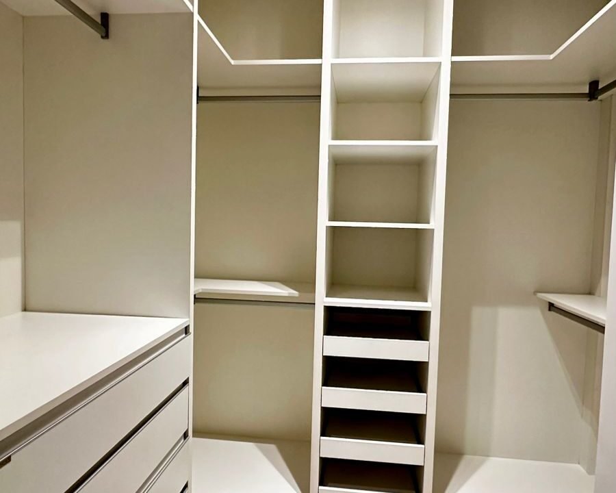 4dc498f4-40a9-444c-bafe-a98b6c562c9d