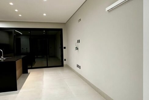 4fc96196-b83a-4443-b230-9baaef3d03ad