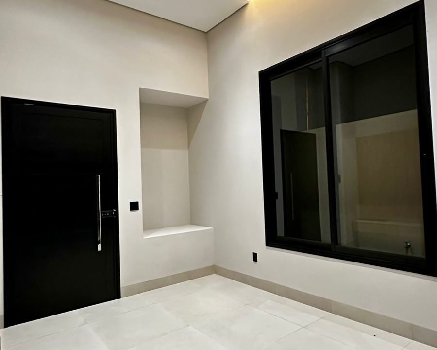 6877a84b-cc8c-4863-85dd-d2c9e3b1b24d