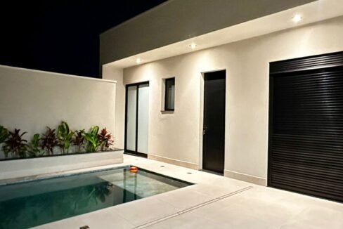 6c35aaee-5749-4785-a981-c1e6e92b93ff