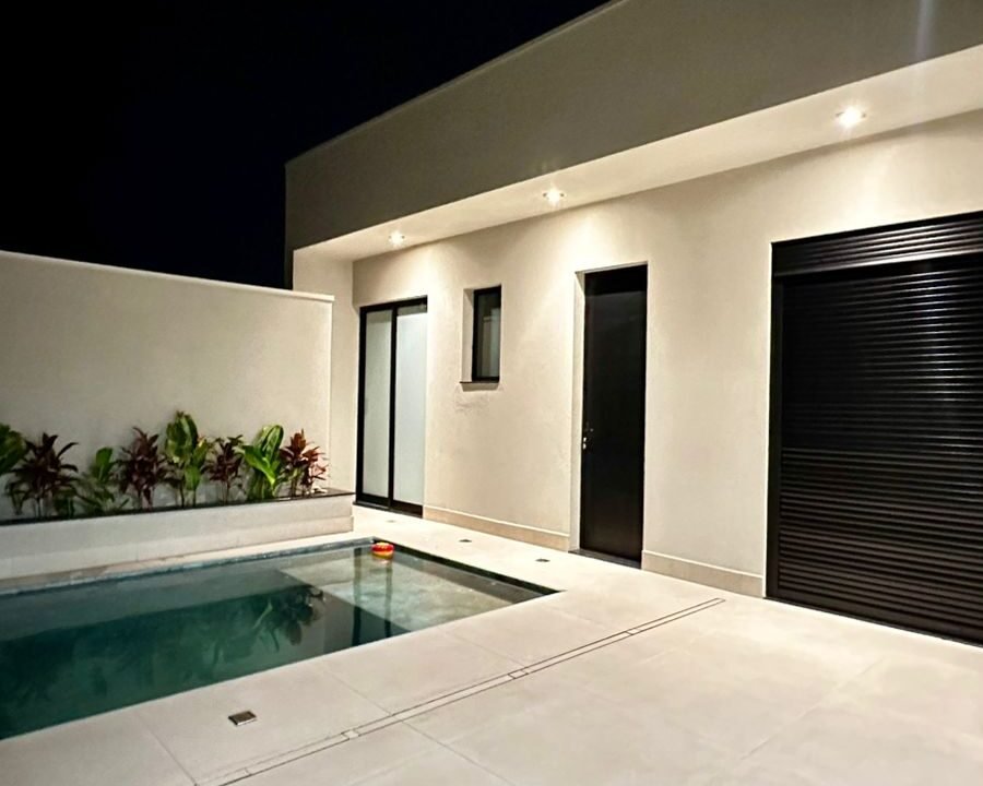 6c35aaee-5749-4785-a981-c1e6e92b93ff