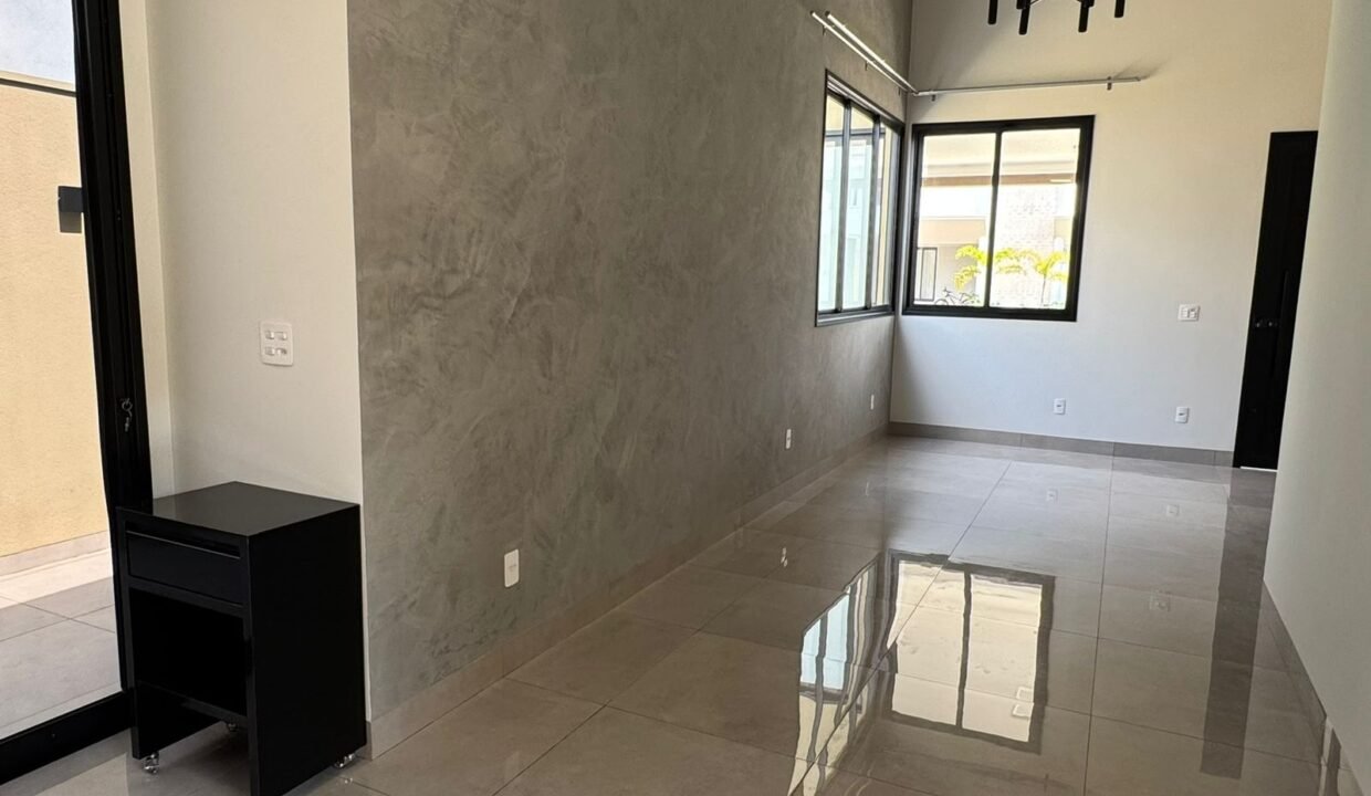 75e5d15b-a765-4cd6-b03b-6c3a6ed2db96