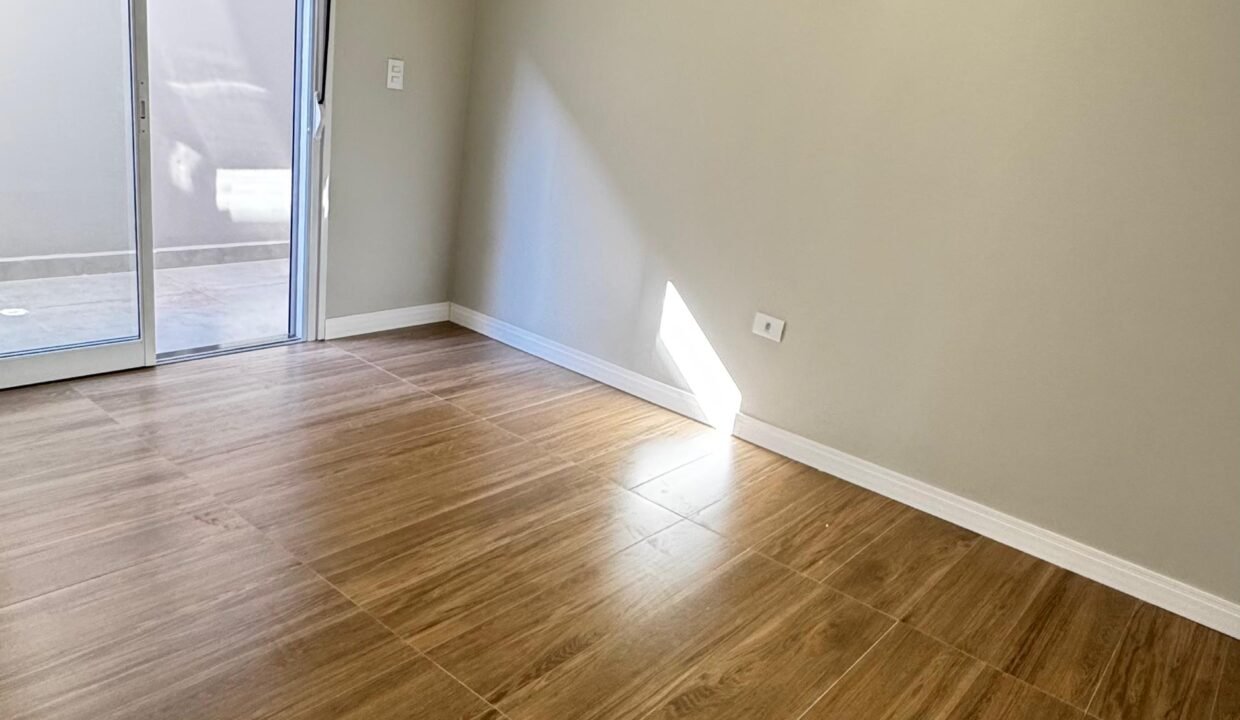 8e793676-db14-4cd9-b181-519f6c70ea69