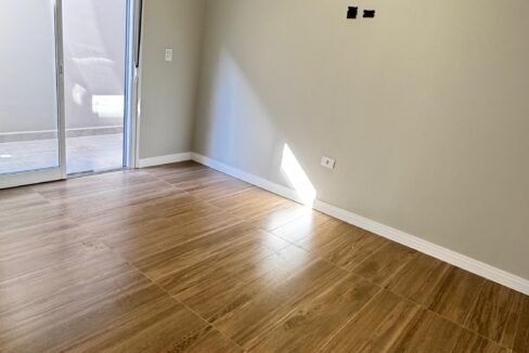 8e793676-db14-4cd9-b181-519f6c70ea69