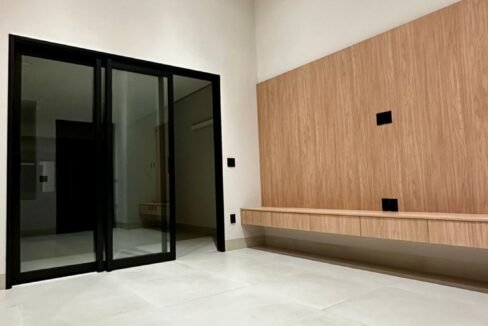 961c99b4-e672-44bc-8a5c-6491619f17e5