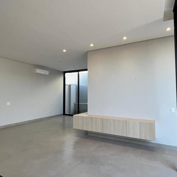 d4541bba-fb6c-4a6a-bda9-7c36e122dc1c