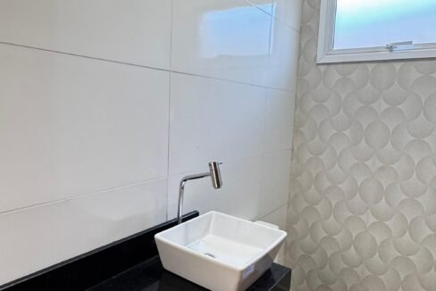 e3a20c64-950b-4c8c-ad0b-076e82c6c358