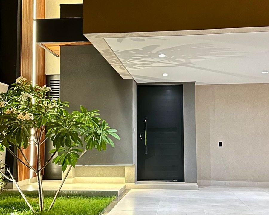 e3e5d6e9-7c63-4d41-a6f2-4efcb8222fc8