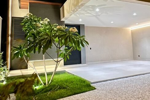 ea2c010d-f13e-450f-bab7-fc1d3f6c3435