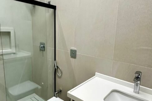 f2917797-e086-4c84-8fde-bd7ab3d23096