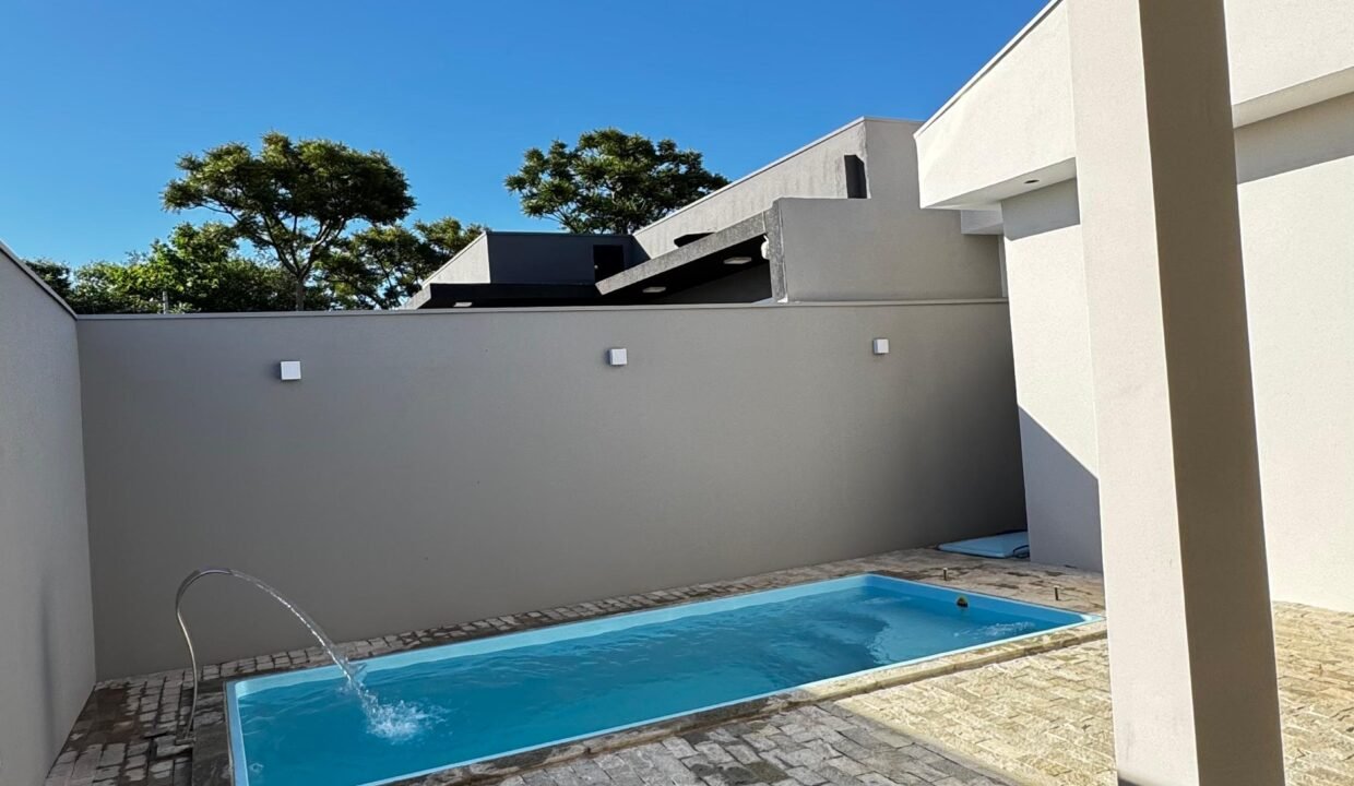 f4c80211-69ea-4ca2-ac3d-13b895cb8bb0