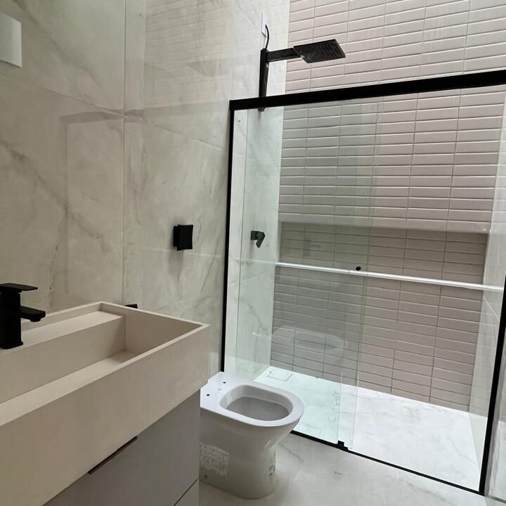 f559b358-cbeb-454f-9260-938c1c49665b