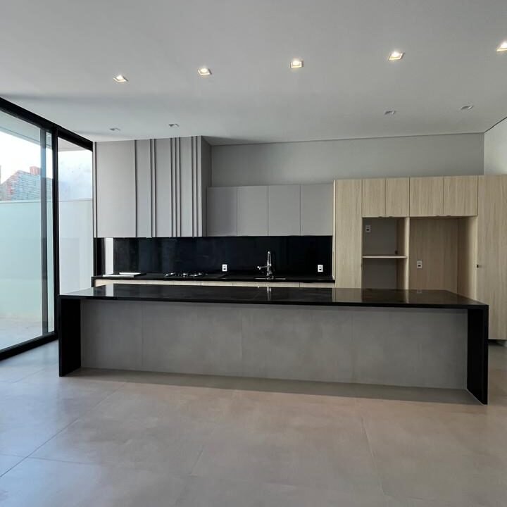 f7952437-ca25-4492-814f-a04ef0471fee