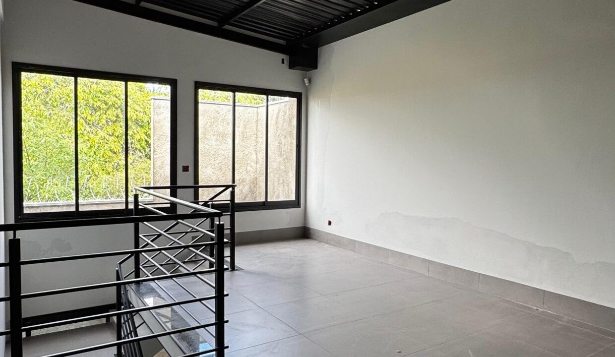 wa_34234173609559845