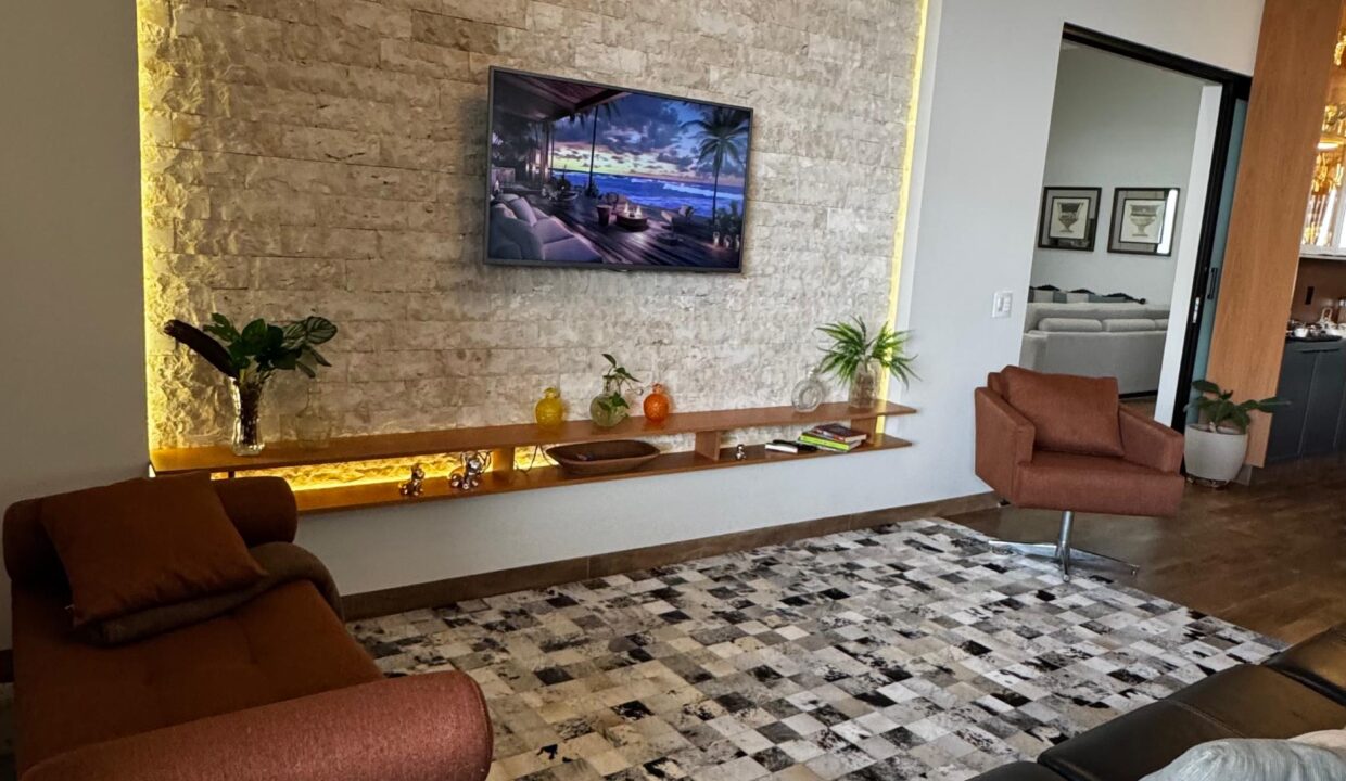 WhatsApp Image 2026-04-11 at 17.46.25