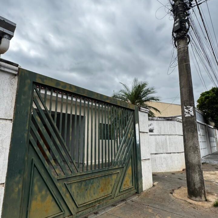 1770465898-3AF62248213593B42329